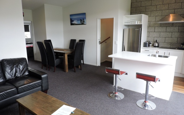 Rimu Park Lodge – Guest Rooms – Ohakune