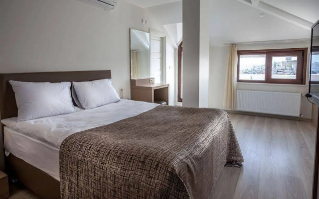 Plus Hotel Cihangir SUITES