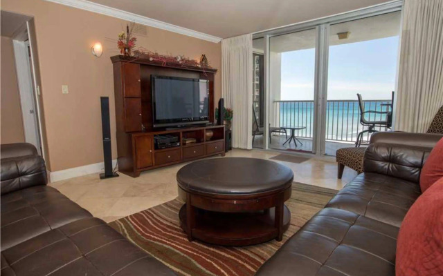 Shoreline Towers by Holiday Isle