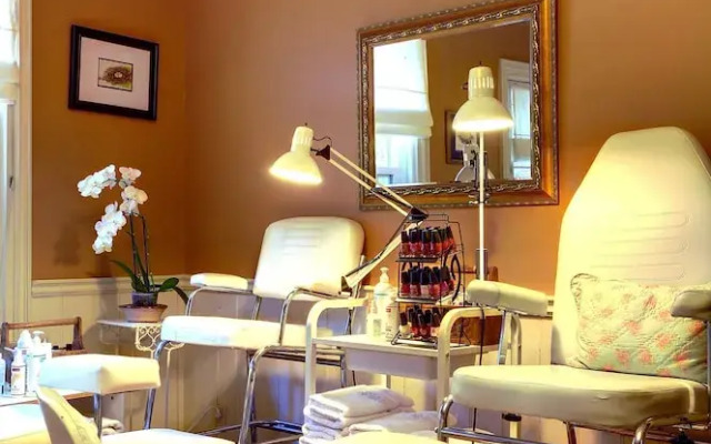 Devonshire Guest House & Spa