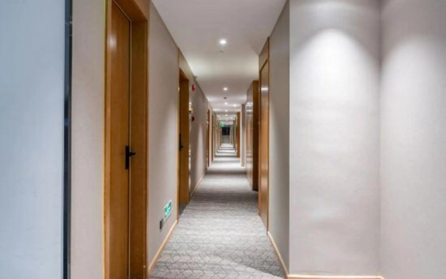 Shanghai Chengan Hotel(Xuhui Binjiang store)