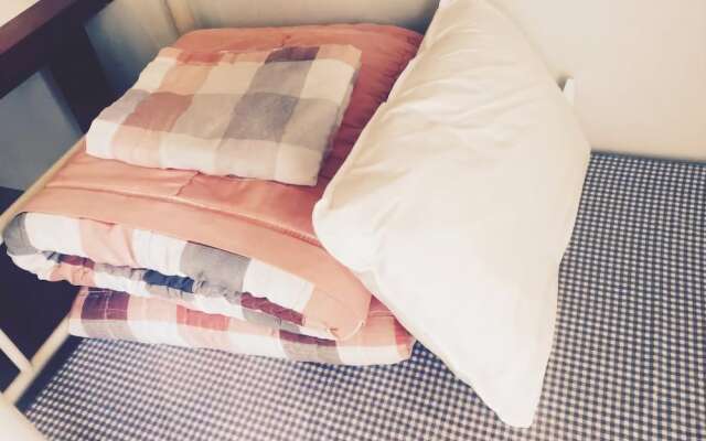 Sanbangsan Hot Spa Guesthouse - Hostel