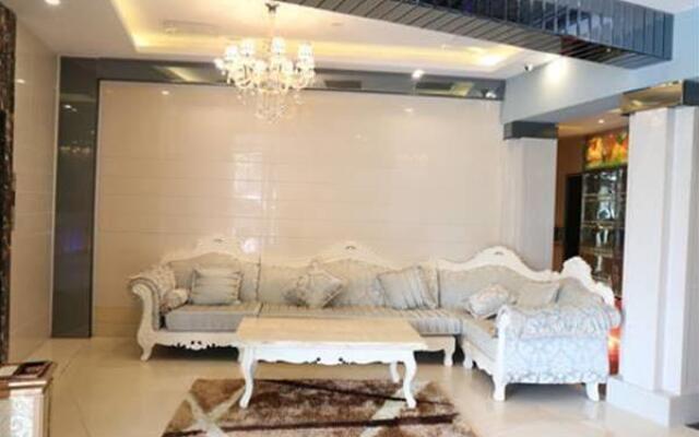 Adela Boutique Hotel