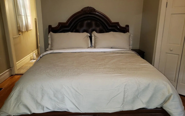 Iron Horse Inn