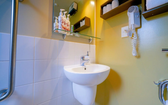 CentrePoint on Colombo Motel