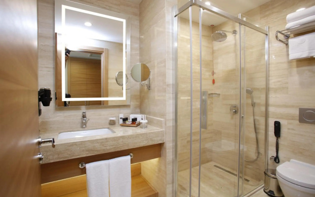 Mia City Hotel