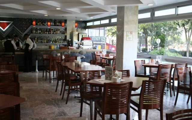 Hotel Milan CDMX