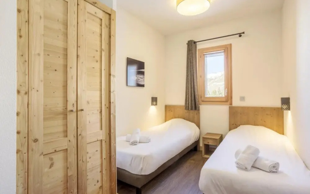 Apartment in Les Menuires With Spa & Pool