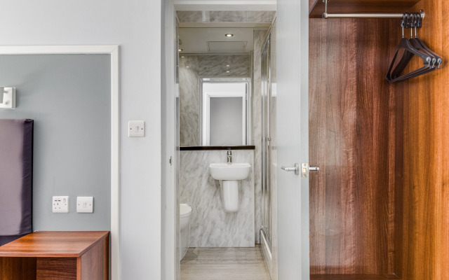 1 Lexham Gardens Hotel