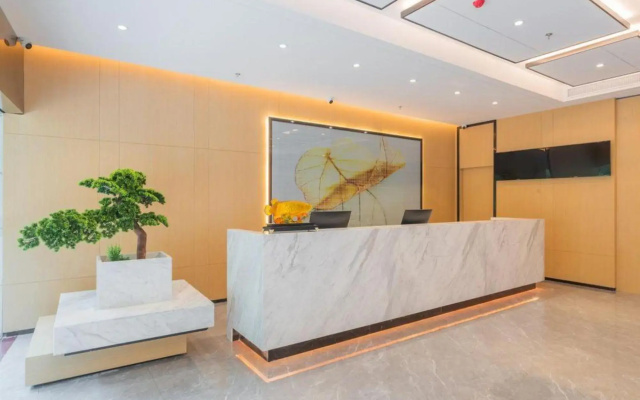 GreenTree Inn Express Hotel (Jinshan Avenue, Juyuanzhou Metro Station)