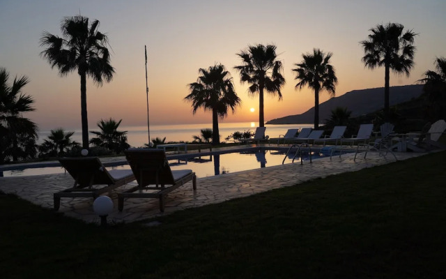 Aneria Suites