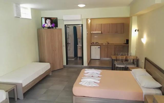 Hotel Athena