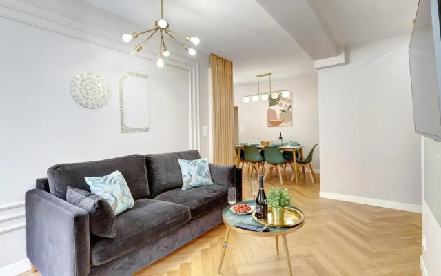 223-Suite Rothschild