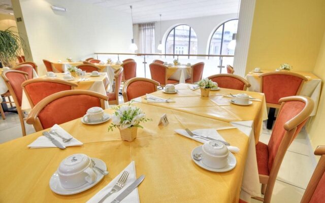 Euro Guest House