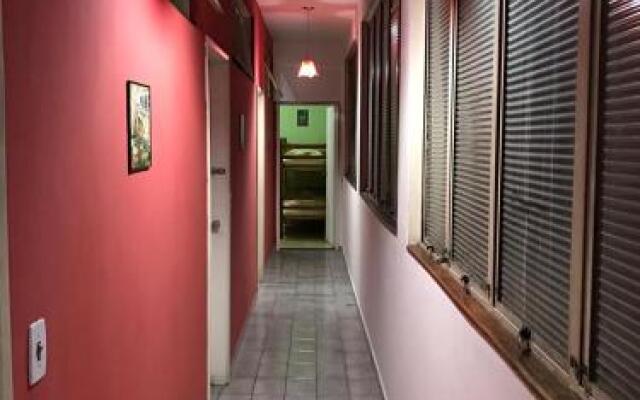 Parada 86 Hostel