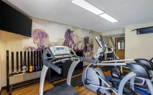 Best Western Harrisburg North Hotel