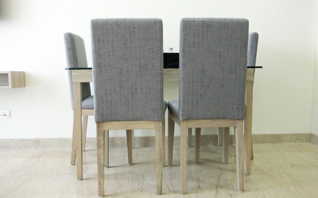 Affordable 2BR Apartment @ Menteng Park