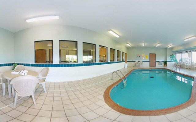 Days Inn Collinsville