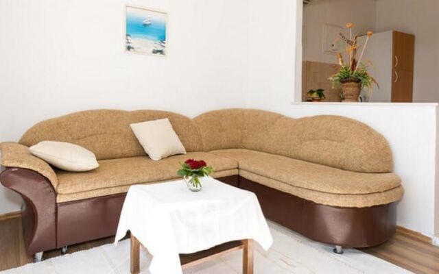 Apartments Matea