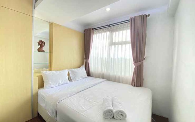 Quite 2BR Apartment with AC in Living Room at The Jarrdin Cihampelas By Travelio – Guest Rooms – Bandung