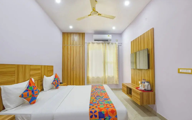 FabHotel AR Prime- Nr. Emaar Palm Heights Gurgaon
