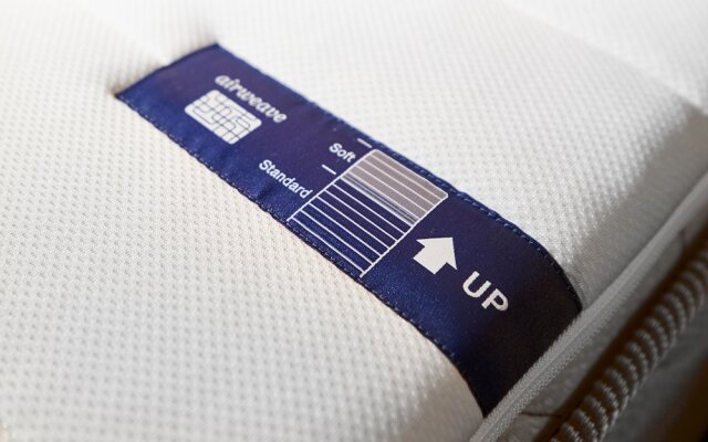 Отель The Reign Hotel Kyoto