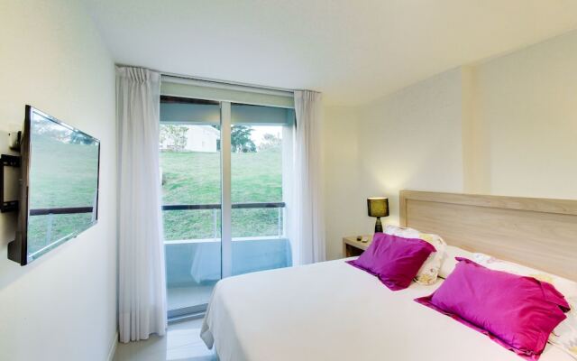 Oceana Suites Isabel