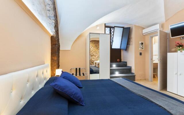 Cerami Studio Flat
