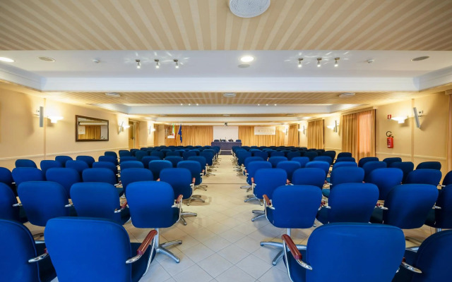 Dioscuri Bay Palace Hotel