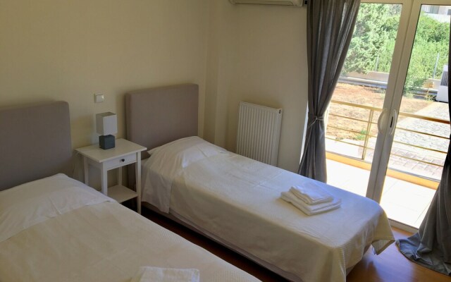 Legrena Beach Villa