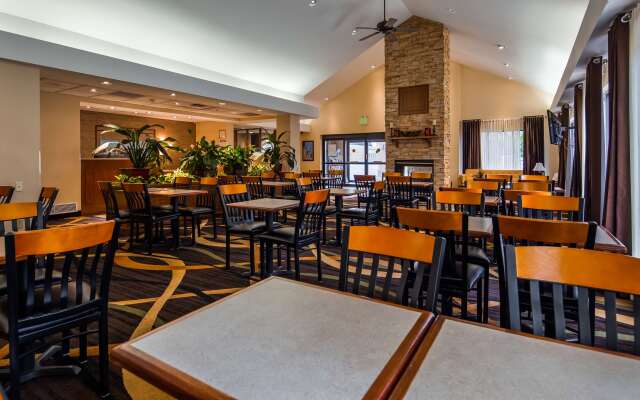 Best Western Galleria Inn & Suites
