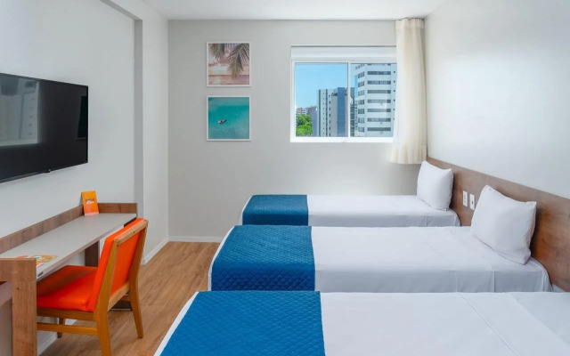 Verano Pajuçara by Tropicalis