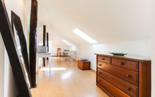 Sunny Attict Loft by Homing