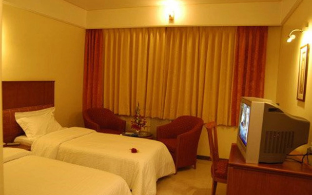 Hotel Solitaire – Guest Rooms – Mumbai