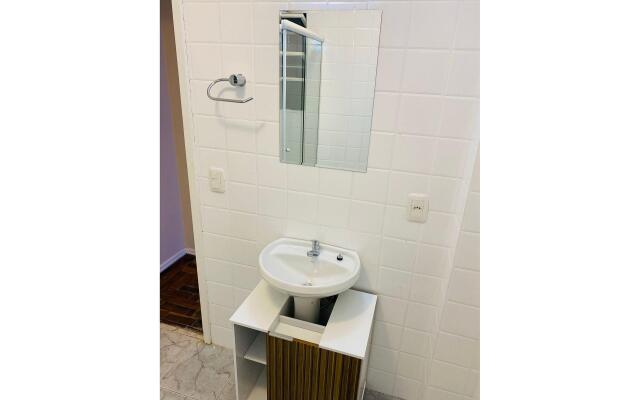 MRG - Charmoso 2D na Rua Coberta