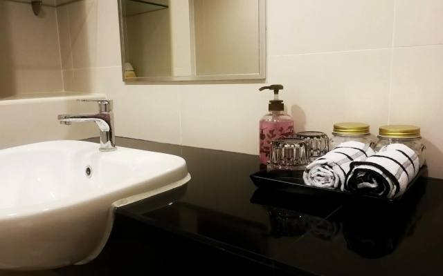 Diamant Modern Room Condominium Resort