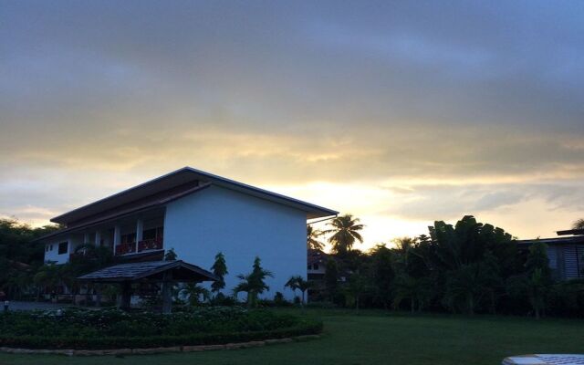 Chiang Kham Tilue Resort