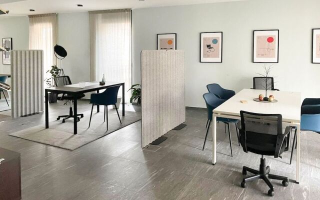 Icon H 207 Suite Micro-living