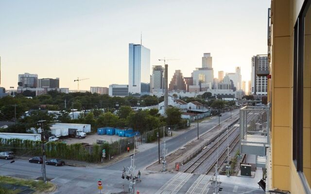 Sonder by Marriott Bonvoy East 5th Apartments East Austin