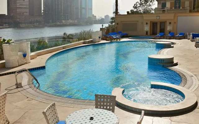 Отель Hilton Cairo Zamalek Residences