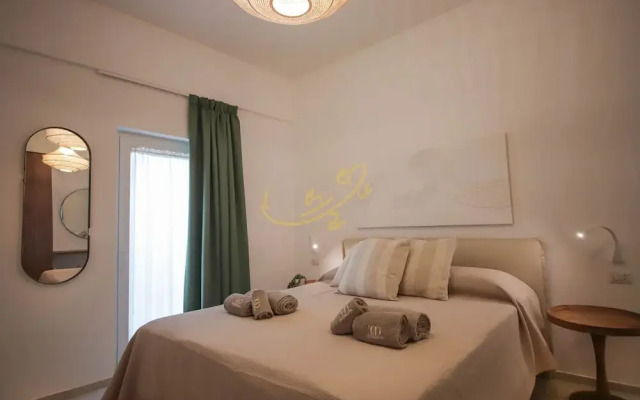 TD Palazzo Maris Il Gozzo Townhouse With Sea View