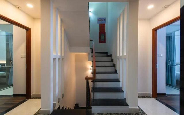Long Beach Nha Trang Hotel