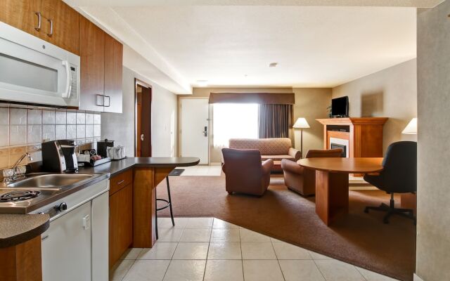 Ramada by Wyndham Ponoka