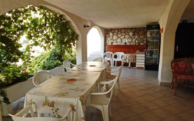 Guest House Panorama