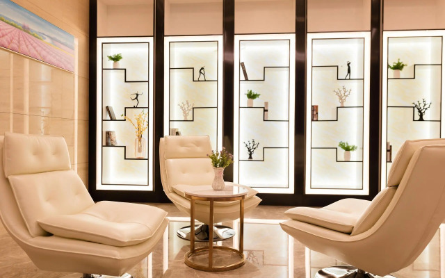 Lavande Hotel·Gangzhou Railway Station