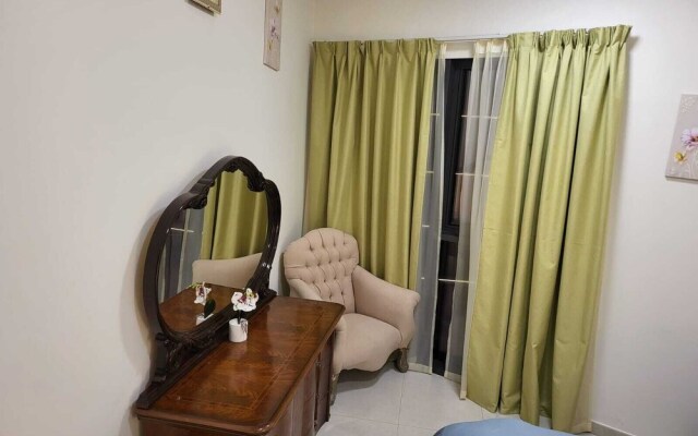 401 Luxury 2Bhk Apartment With Maid Room
