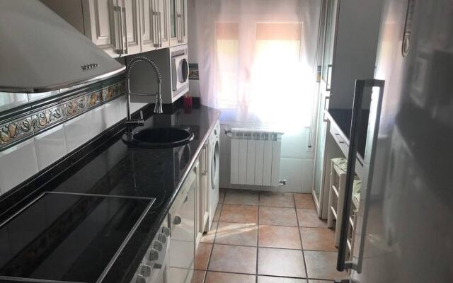 Apartment With 3 Bedrooms in Teruel, With Balcony and Wifi