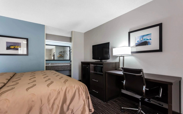 Quality Inn & Suites Mooresville - Lake Norman