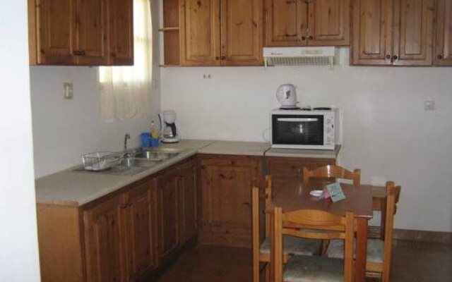 Stelios Rooms