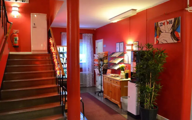 Södra Bergets Vandrarhem - Hostel
